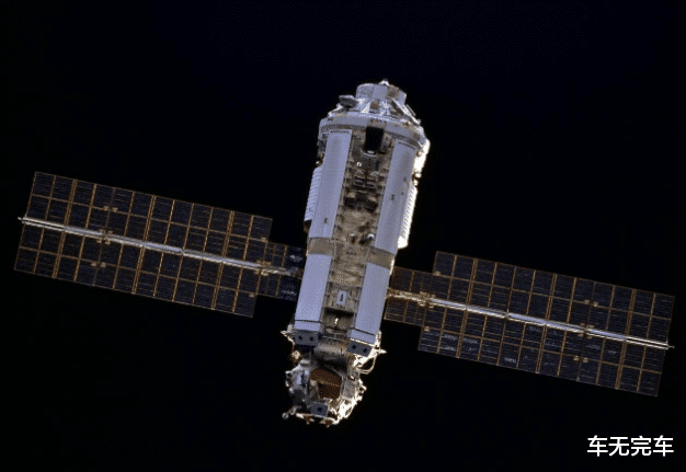 帆板|天和号核心舱有多强？世界最大最重太空舱，功能齐全像个小旅馆