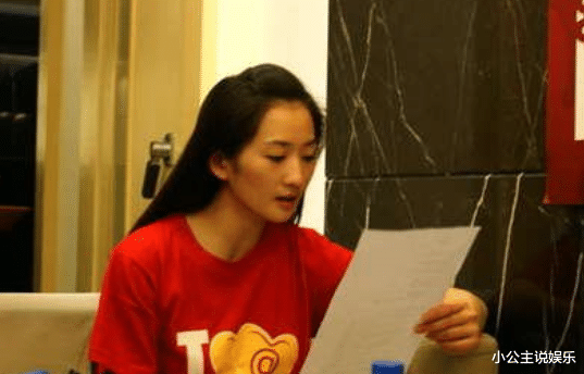 娱乐圈|她成功将弟弟带入娱乐圈，自己一直不温不火，弟弟却人尽皆知