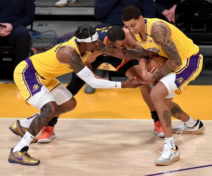 小姐姐 再送波普，湖人加价欲得希尔德，名记曝许多老将愿底薪加盟