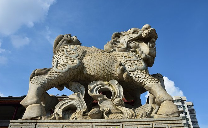 旅游那点事儿 广西一超奢华宫殿，花费近20亿元打造，却至今不知主人是谁