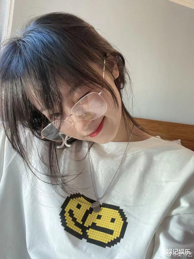 华晨宇|华晨宇被导演爆料还有一个孩子，孩子妈是另一女星，不是张碧晨