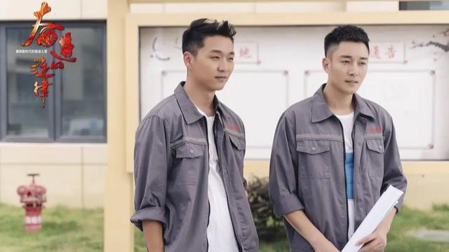 央视|《问天》热播，剧情乏善可陈，男主堪比龙傲天，央视黄金档烂片多