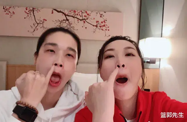 林莉|惠若琪晒与林莉合影，姐妹情深！林莉神补刀：你是“大号”版了