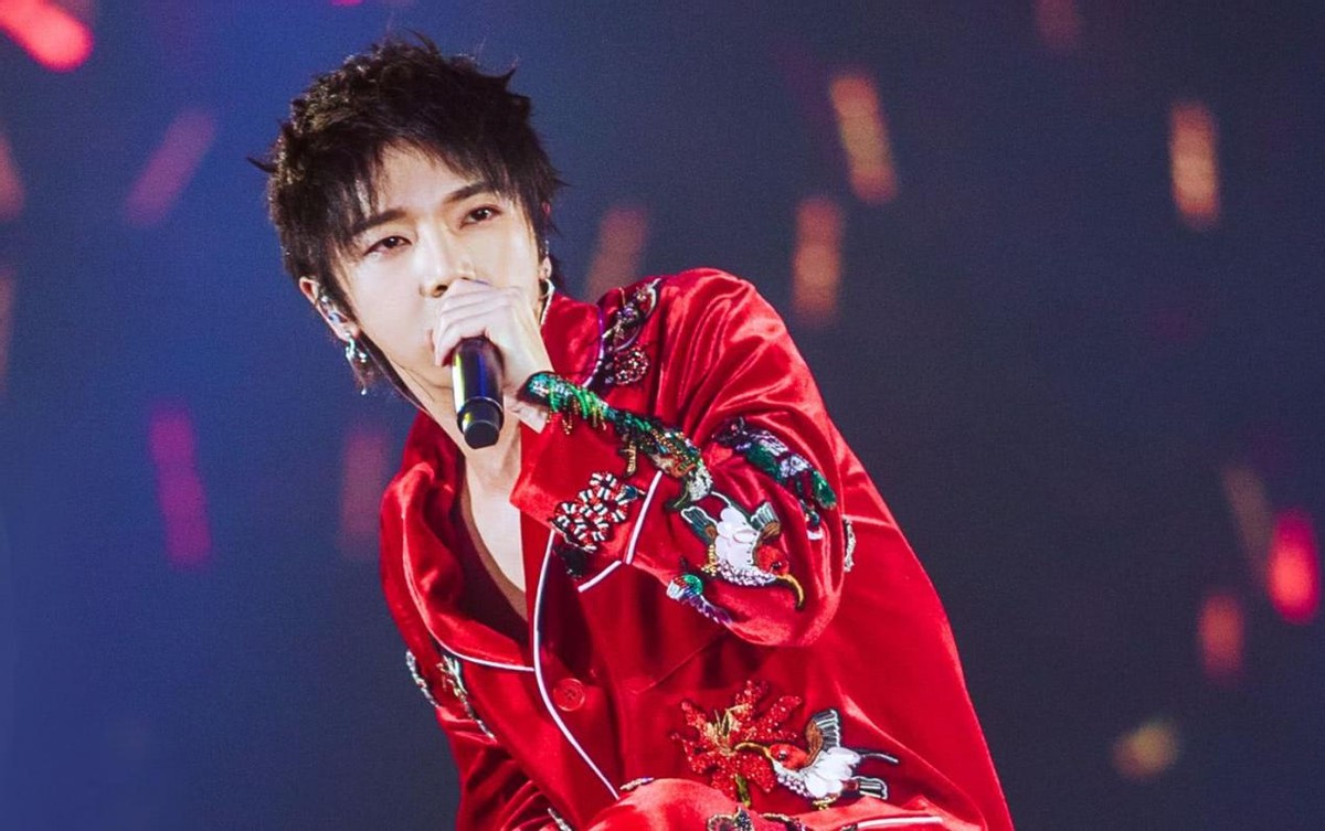 周深|同一天，周深两档综艺节目同时曝光，都是某平台的重大项目