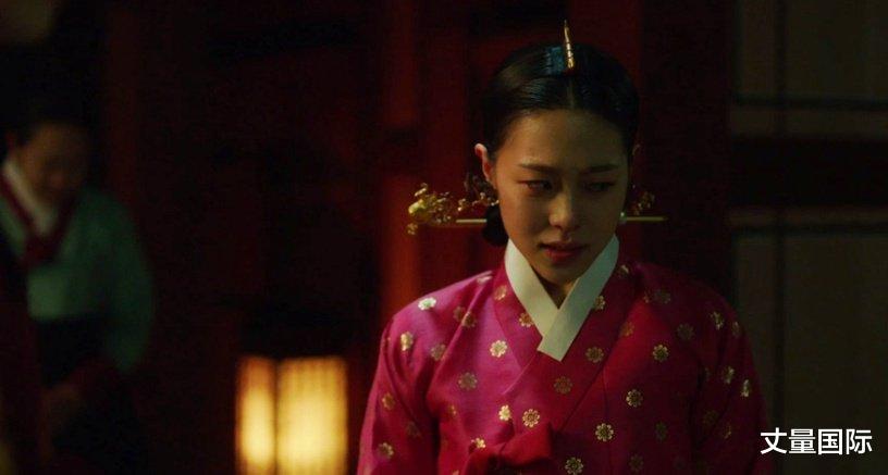 香香|《衣袖》剧情解析！祘到底多宠德任？下集李祘洗香香等圆房？