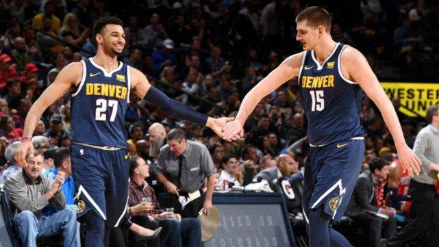 湖人隊|死磕籃網？湖人與掘金曝地震交易，3換1，詹皇聯手又一位“50分先生”！