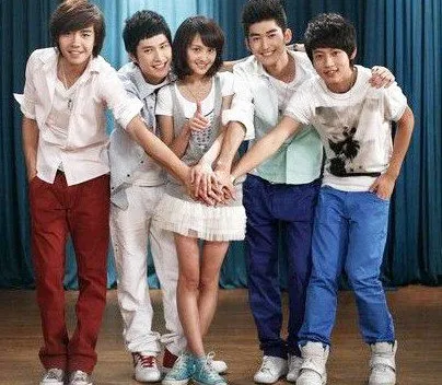 魏晨|恭喜结婚！嫁了13年初恋，大半个娱乐圈来祝福…