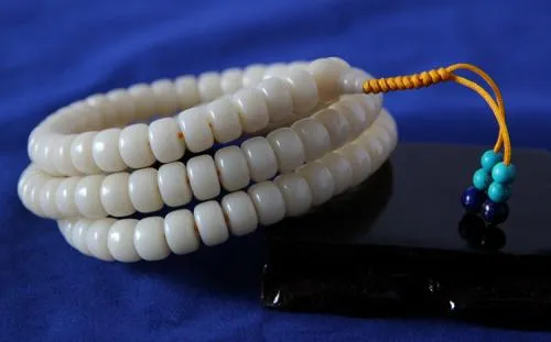 文玩|这十种文玩手串，感觉配饰是“累赘”