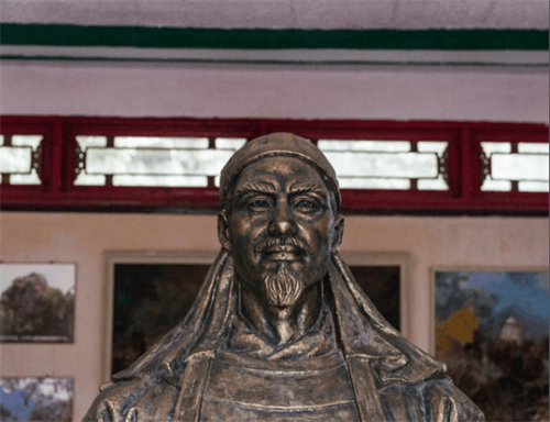 董卓|历史上除了董卓被点“天灯”外，还有一女子也经历过，名字很熟悉