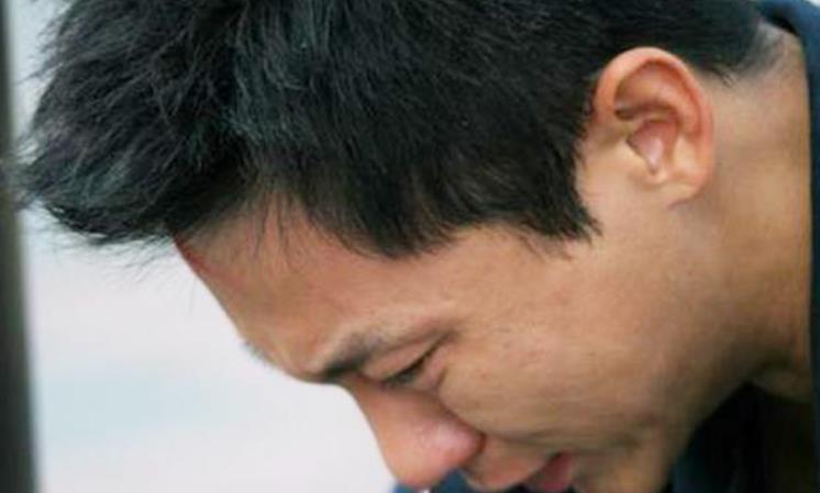 我是妈妈|“你给我一条活路吧”独生子跪求父亲去住养老院，既现实又心酸