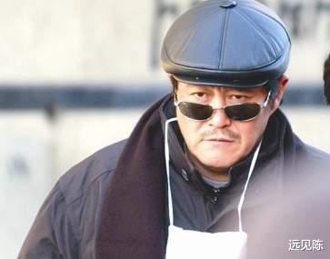 春晚|赵本山比你想的“老狐狸”,早一步从春晚开溜,这是对晚节的警觉