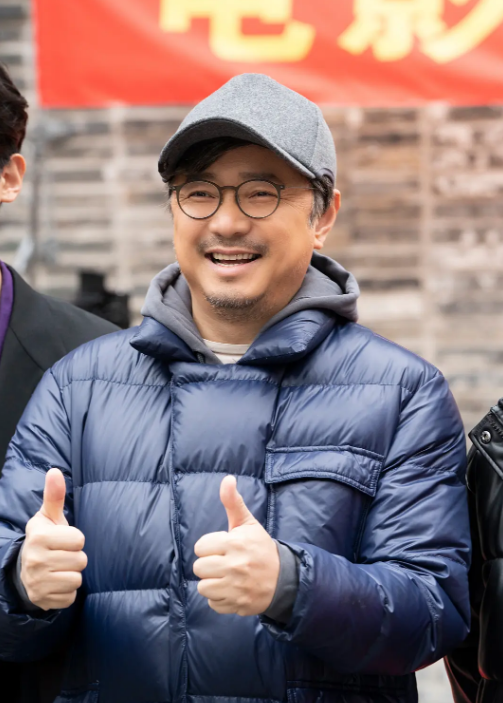 徐峥|徐峥终于带着新片回来了，这次女主有3位而且都是女神，太幸福了