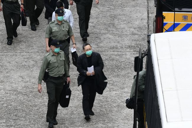 南方都市报 乱港分子戴耀廷等9人上诉被驳回！被判监、缓刑或社会服务令