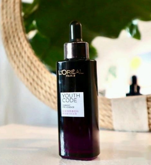 欧莱雅 总结4款热门美白精华,抗老又亮肤,黄黑皮建议尝试