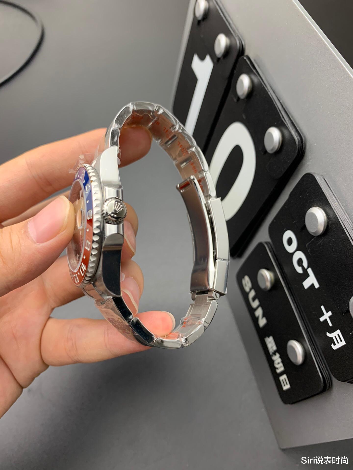 Siri说表时尚 Siri说表：C厂劳力士可乐圈腕表
