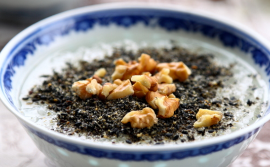 脱发|解决“脱发”也可以用食疗！洗发护发做好这“三点”