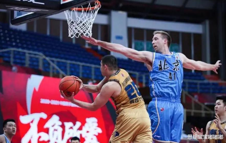 同曦男籃|首鋼難敵同曦！萬(wàn)圣偉不懼李慕豪！雙外援驚艷！西熱力江考驗(yàn)方碩