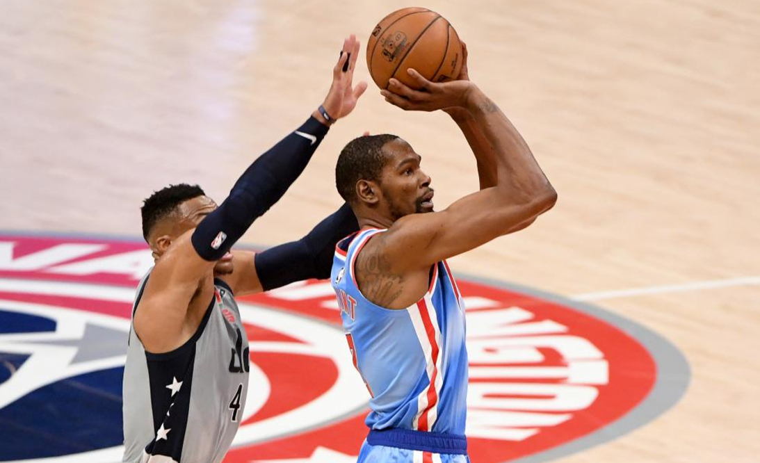 剑网1 被小卡拒绝，投靠老詹，掉到联盟第34！你只有1次击败杜兰特的机会