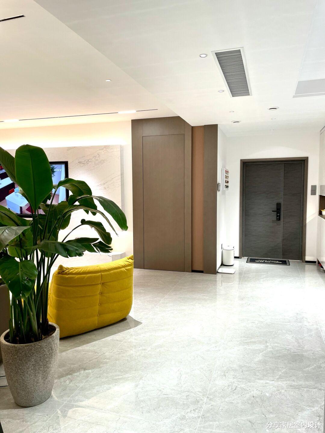 分享家居室内设计|入住三个月的新房,全屋干净又舒适,床底见光不见灯的设计很喜欢