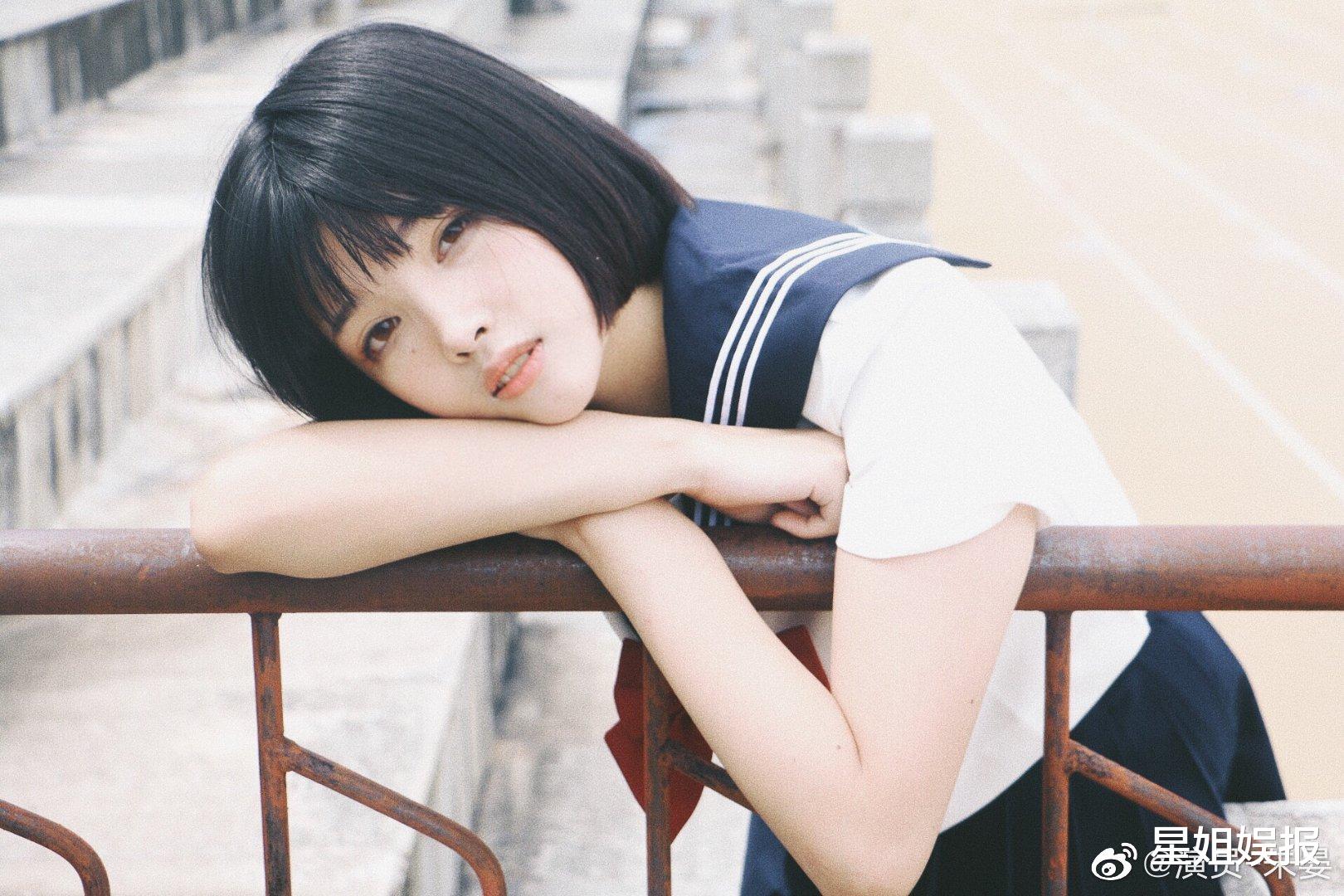 刑警|从刑警跨界当演员，被称为“内地第一绿叶美女”，她现又复出拍戏了