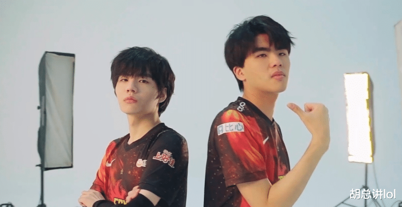 林炜翔|LOL：北枫粉丝爆破LWX，大聪明心态爆炸，峡谷之巅成职业选手噩梦