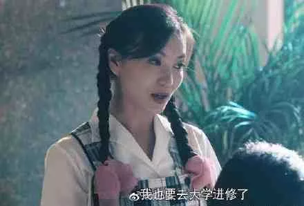 袁咏仪|出事流量粉丝骂四字男星？宋茜打戏好帅？张智霖袁咏仪捧儿子出圈