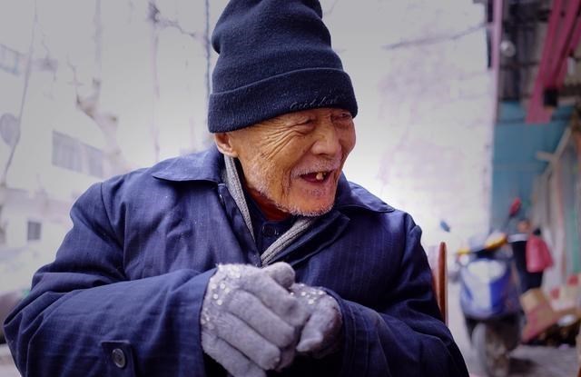 藏狐 既然人类理论寿命有1000岁，那剩下的900多岁去哪了？