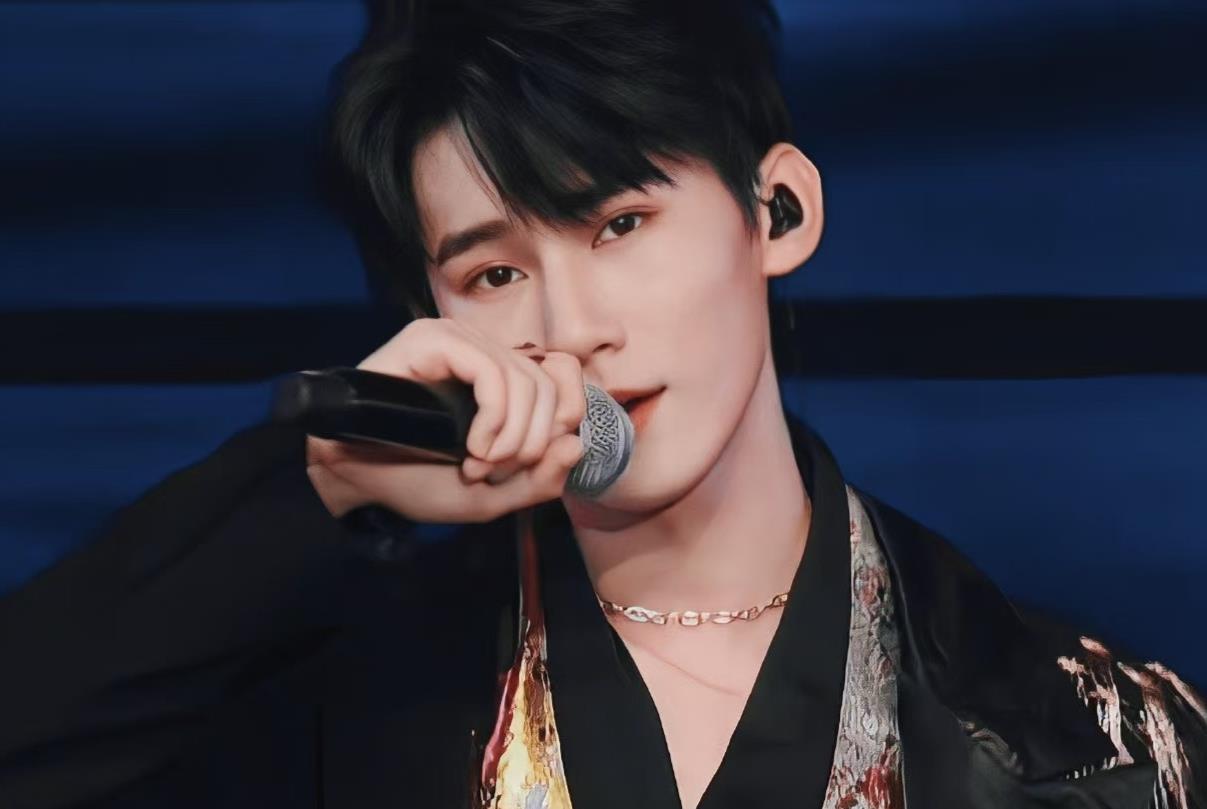 张艺兴|今年跨年晚会:蔡徐坤张艺兴多台,肖战易烊千玺迪丽热巴可能缺席