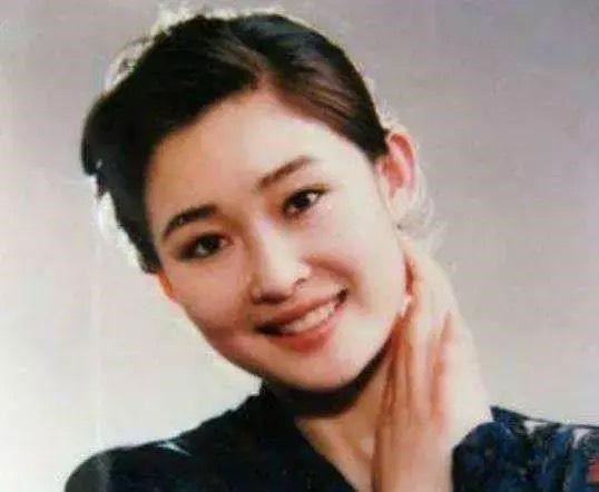 情感维护|吴亦凡翻车，受害最深居然是著名演员盖丽丽