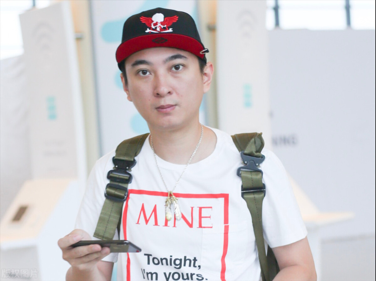 王思聪|王思聪说杨紫长得丑，张一山看不下去了，霸气回怼，网友：支持