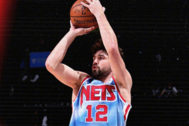 詹姆斯·哈登|12助攻賽季新高！歐神仙串聯全隊！火箭被翻盤懵懵噠：兩個哈登？