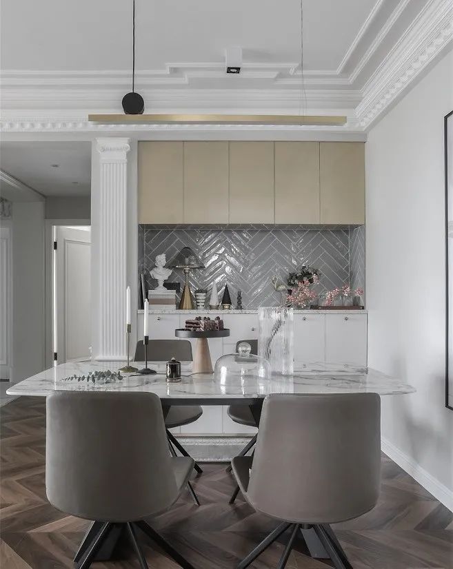 128㎡美式风格装修，目光所及，皆是精致与优雅