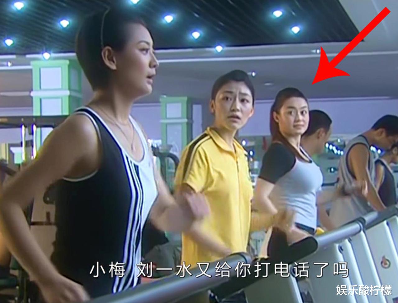 乡村爱情|《乡村爱情》17年前拍摄花絮曝光，那时谢大脚34岁，刘能36岁