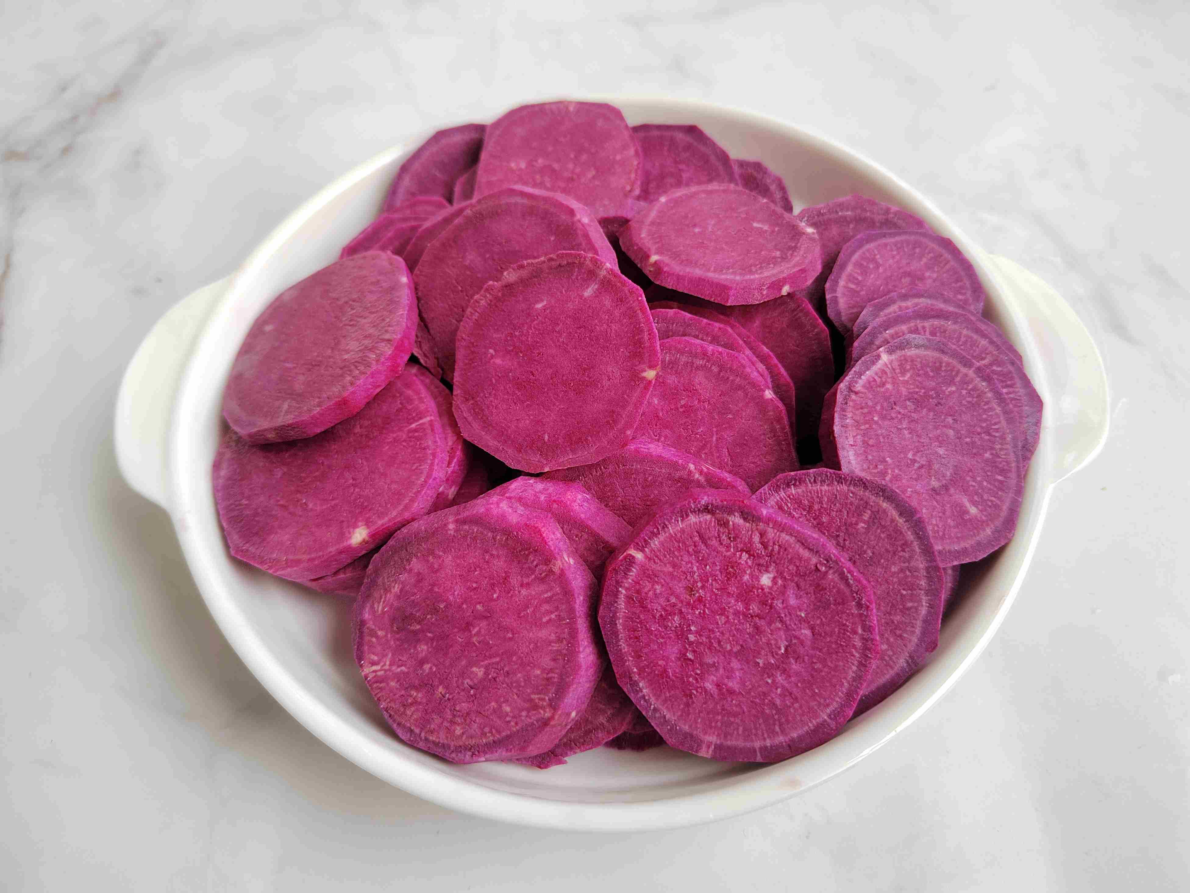 天冷了,女人别亏待自己,这汤隔天喝1次,手脚不怕冷,舒服过冬