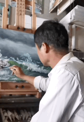 树艺蛙APP|普通人的艺术梦，收废品18年，蜗居创作1000幅画作。