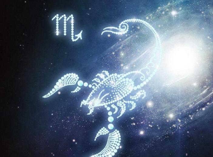 小泡泡星 善恶难辨亦正亦邪的星座，阴晴不定，让人难以接近