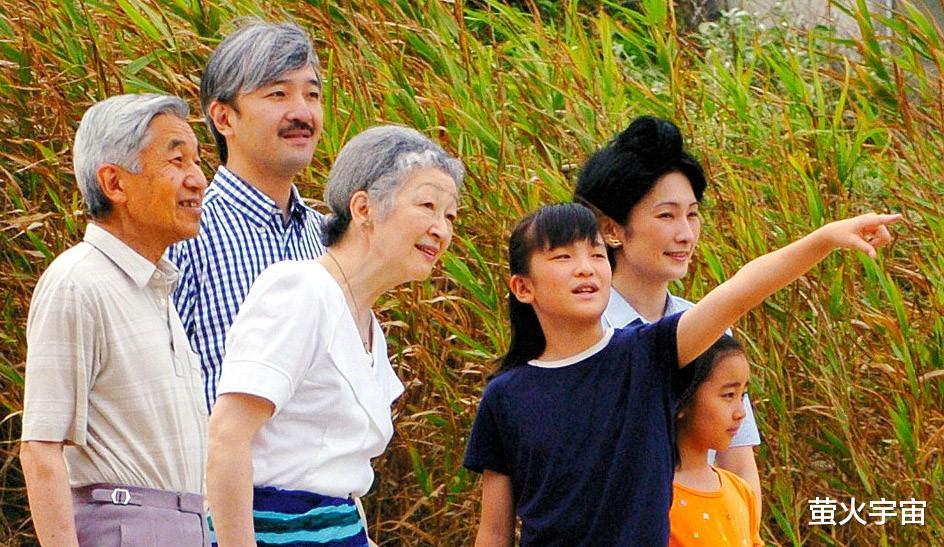 日本|日本上皇后87岁生日，穿旧衣和上皇散步画面温馨，为公主婚事担忧
