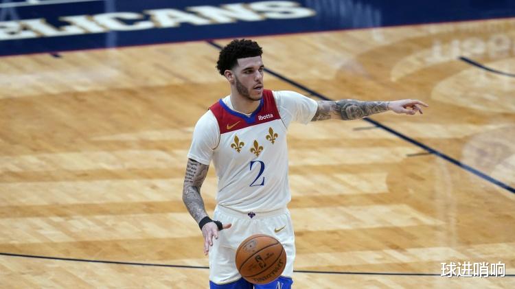 交易 官宣！选秀夜前首笔交易达成，鹈鹕再出手，费城复刻03年神操作？