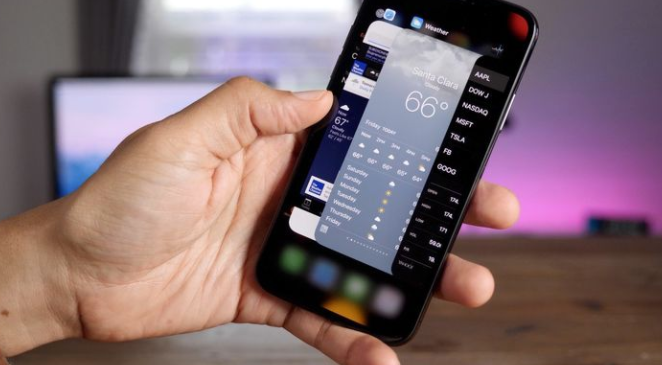 液晶显示器|内行人选购手机时为何忠爱LCD屏幕，不考虑OLED屏？原因很现实！