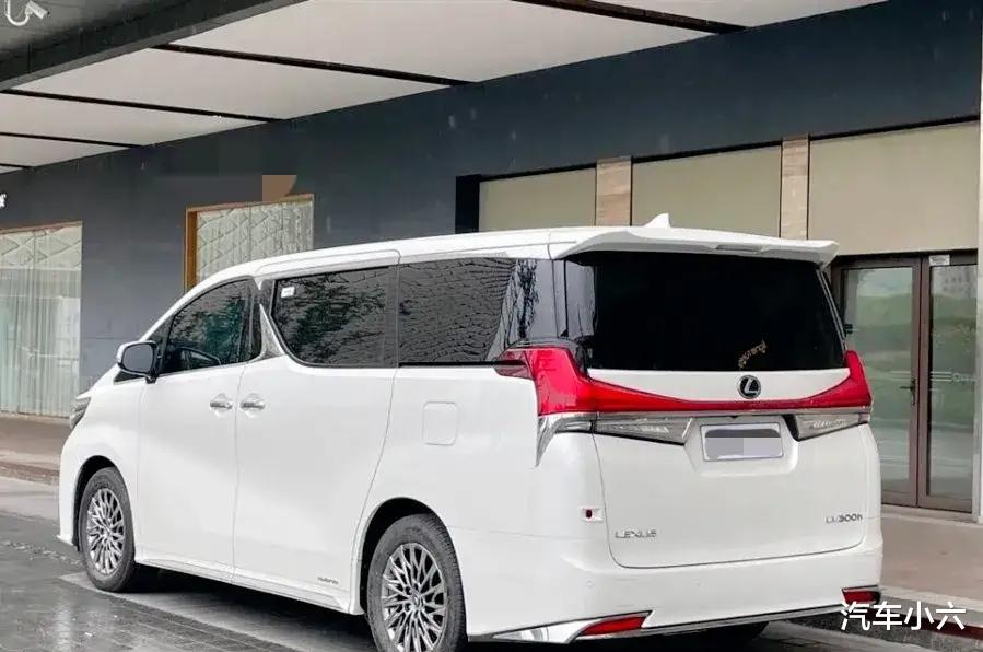 丰田埃尔法 网友：穷鬼们都闭嘴吧！天天捧合资车