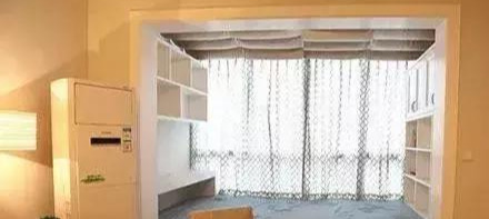 同事家73平新房，一进门鞋柜把人迷住了，阳台榻榻米能当一间房