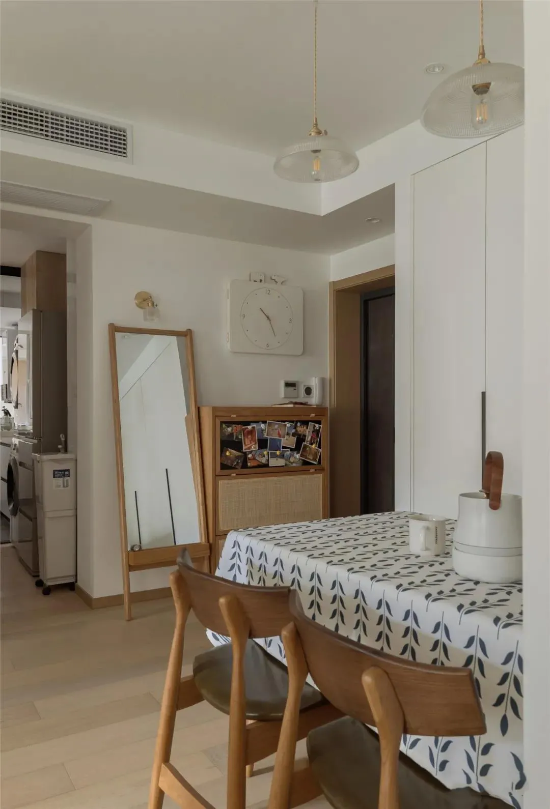 80㎡老旧小三居,改清新日式灵活两居,一个人的生活随性自由~