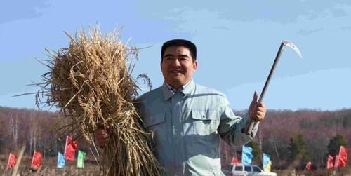 小歪歪说 “中国首善”陈光标：从豪捐20亿到骗局揭开，今被拍到在家种地？