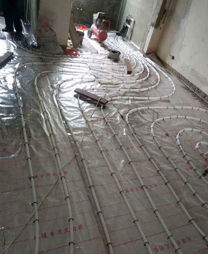 地暖好还是暖气片好,大多数人选错了,对比清楚后再装修吧