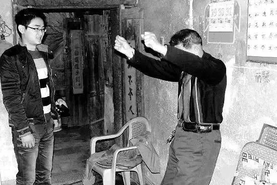 降压药|每天200下，白发变黑 ! 还能强肾、提高免疫力