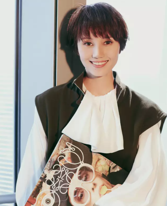 袁泉|根本不想红的袁泉，却因演技和高级感红的一塌糊涂