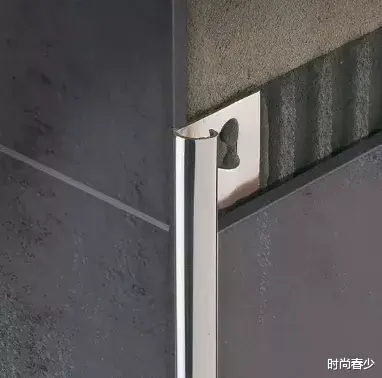 房间收口不容小觑，踢脚线这样做美翻了