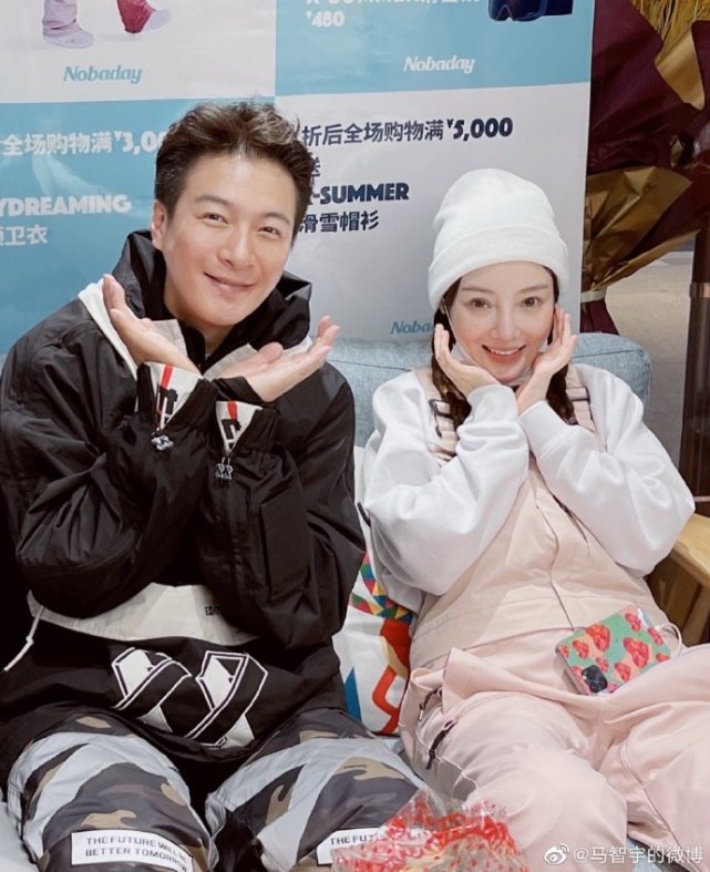 李小璐|好事将近？李小璐带绯闻男友见爸爸，比划剪刀手似少女获男主表白