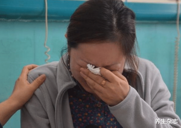 水果|28岁男子，查出甲状腺结节，3月后离世，医生：常用“1暖”等于“自残”