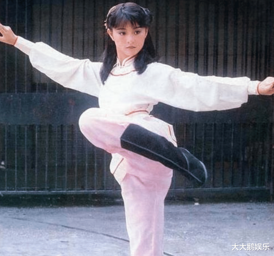 李赛凤|丈夫婚内出轨倒打一耙,让她身败名裂,李赛凤真的太惨了